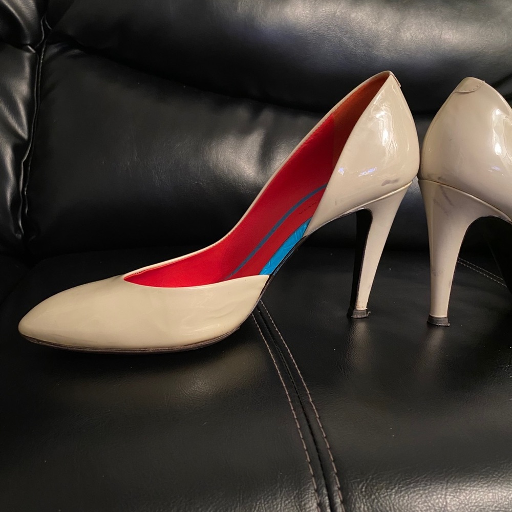 Bitters Veneta Heels View 4